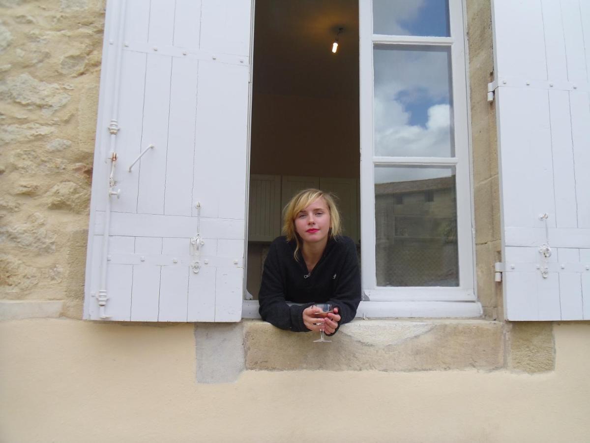 Romantic Gite Nr St Emilion With Private Pool And Views To Die For Pujols  Екстериор снимка