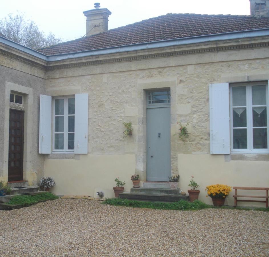 Romantic Gite Nr St Emilion With Private Pool And Views To Die For Pujols  Екстериор снимка